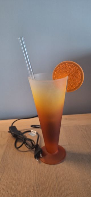 Lampada a forma di cocktail