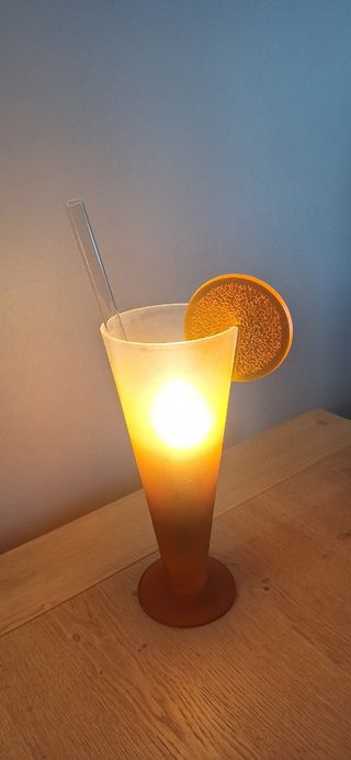Lampada a forma di cocktail