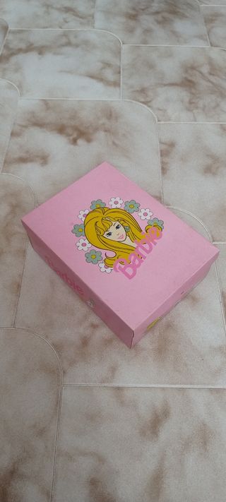 Scatola Barbie anni 90 rosa