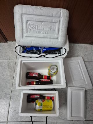 3 neveras de diferentes tamaños