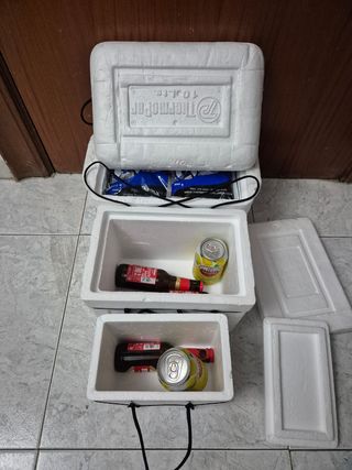 3 neveras de diferentes tamaños