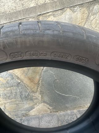 Michelin Pilot Sport 4 225/40 R18 92Y