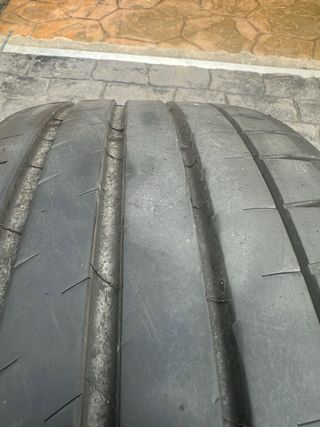 Michelin Pilot Sport 4 225/40 R18 92Y