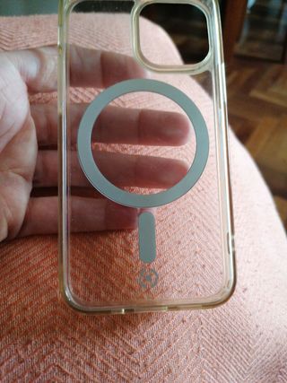 Funda iPhone 6s Transparente MagSafe
