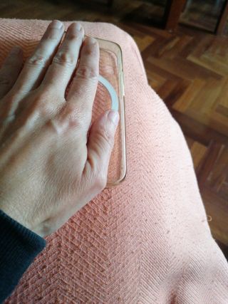 Funda iPhone 6s Transparente MagSafe