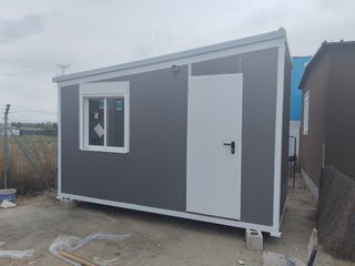 Caseta prefabricada gris