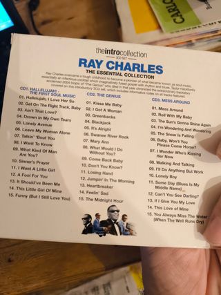 Ray Charles - The Essential Collection CD