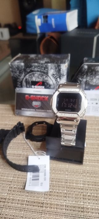 Reloj Casio G-Shock DW5600bb
