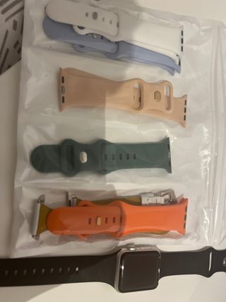 Apple Watch con 5 correas de colores