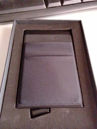 Portatessere Bronzi nero