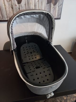 Capazo/Moisés Peg Perego