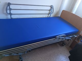 Cama para personas con discapacidad