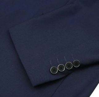 Traje de caballero azul con chaleco