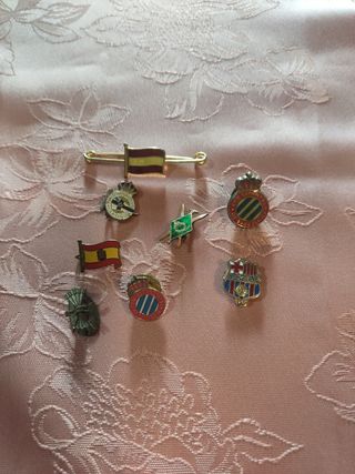 Insignias varias
