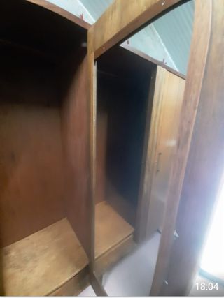 Roupeiro midcentury 2 portas com gavetas