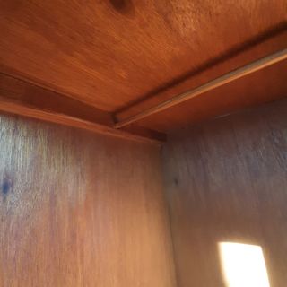 Roupeiro midcentury 2 portas com gavetas