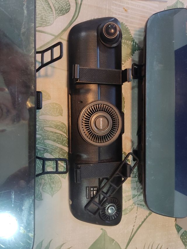 3 Espejos Retrovisores con Cámara Delantera