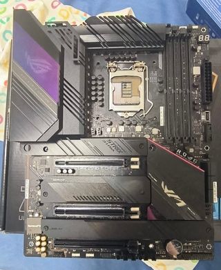 Scheda Madre Asus Rog Strix Z590-E Gaming WiFi