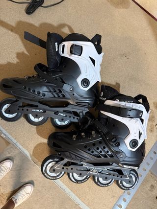 Patines en línea negros y blancos talla 43