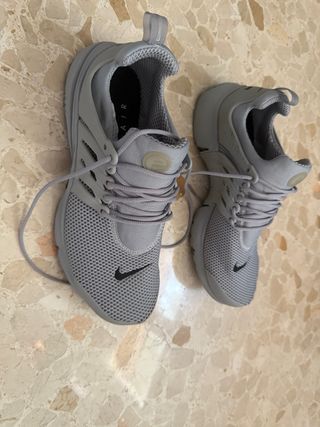 Nike Presto Gris