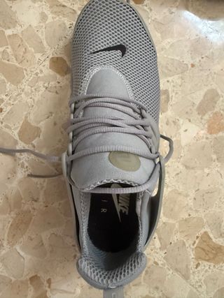 Nike Presto Gris