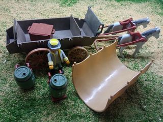 Carreta Oeste Playmobil con Soldado