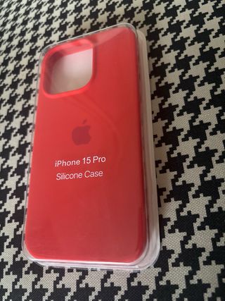 Funda  carcasa iPhone 15 Pro Silicona Roja