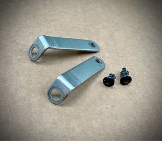 Montesa T15, soportes y remaches placa dorsal