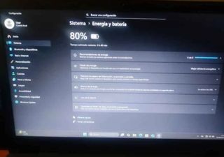 Lenovo V330 i7 20GB RAM Win 11 Pro como nuevo