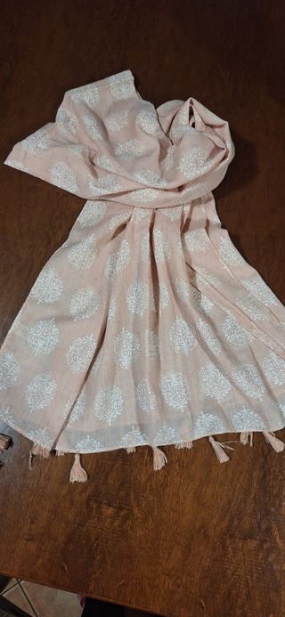 Sciarpa Regina Schrecker rosa con fantasia
