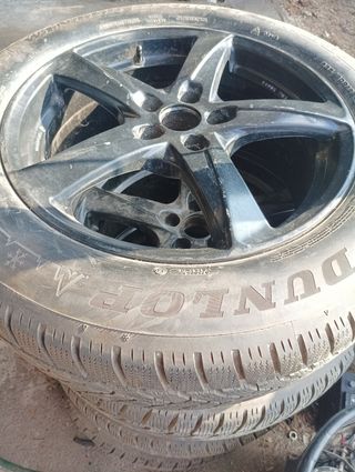 Llantas Audi 235/60R18 con Neumáticos Dunlop