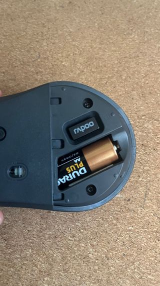 Ratón Inalámbrico Rapoo (con pilas incluidas)