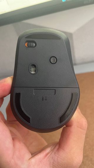 Ratón Inalámbrico Rapoo (con pilas incluidas)