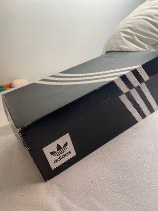 Zapatillas Adidas estampado floral