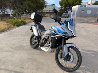 Moto Zontes 703 F Gris y Azul