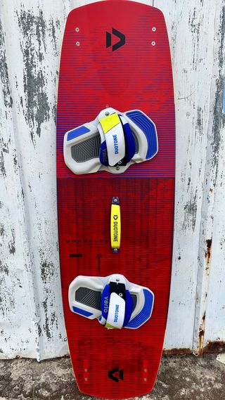 Tabla Kitesurf Duotone González 138cm 2025