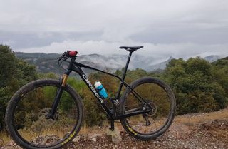 Bicicleta de carretera Trek Emonda y Orbea Alma