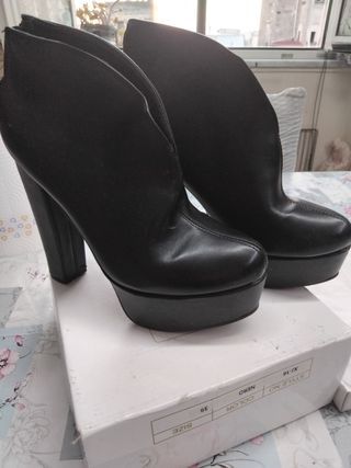 Scarpe con tacco nere
