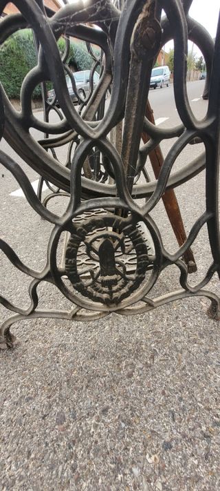 Patas de máquina de coser Singer