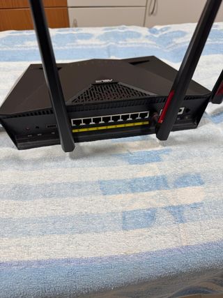 Router Asus RT-AC88U
