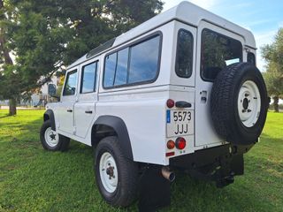 Land Rover Defender 2015 7 PLAZAS PUMA MUY NUEVO