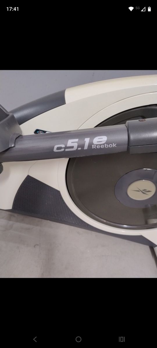 Bicicleta Elíptica Reebok C 5.1 c