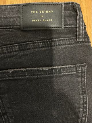 Pantalón vaquero Zara negro