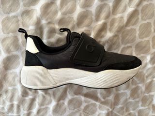Calzado Calvin Klein Negro y Blanco