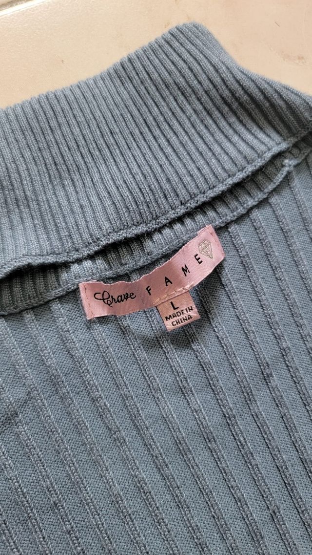 Jersey Fame cuello alto cuadrado azul Talla L