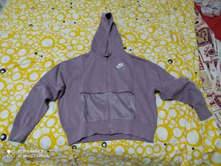 Felpa donna Nike Air con zip e inserti in rete