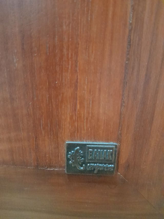 Estantería de madera 5x3 cuadrados "BANAK IMPORTA"