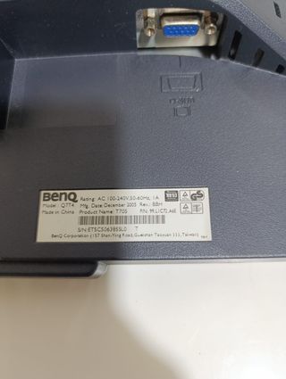 Monitor BenQ Q7T4 17"