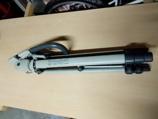Trípode EVOLUTION Video Tripod 9569