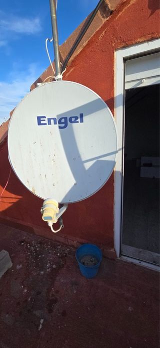 Parabólica Engel 80cm